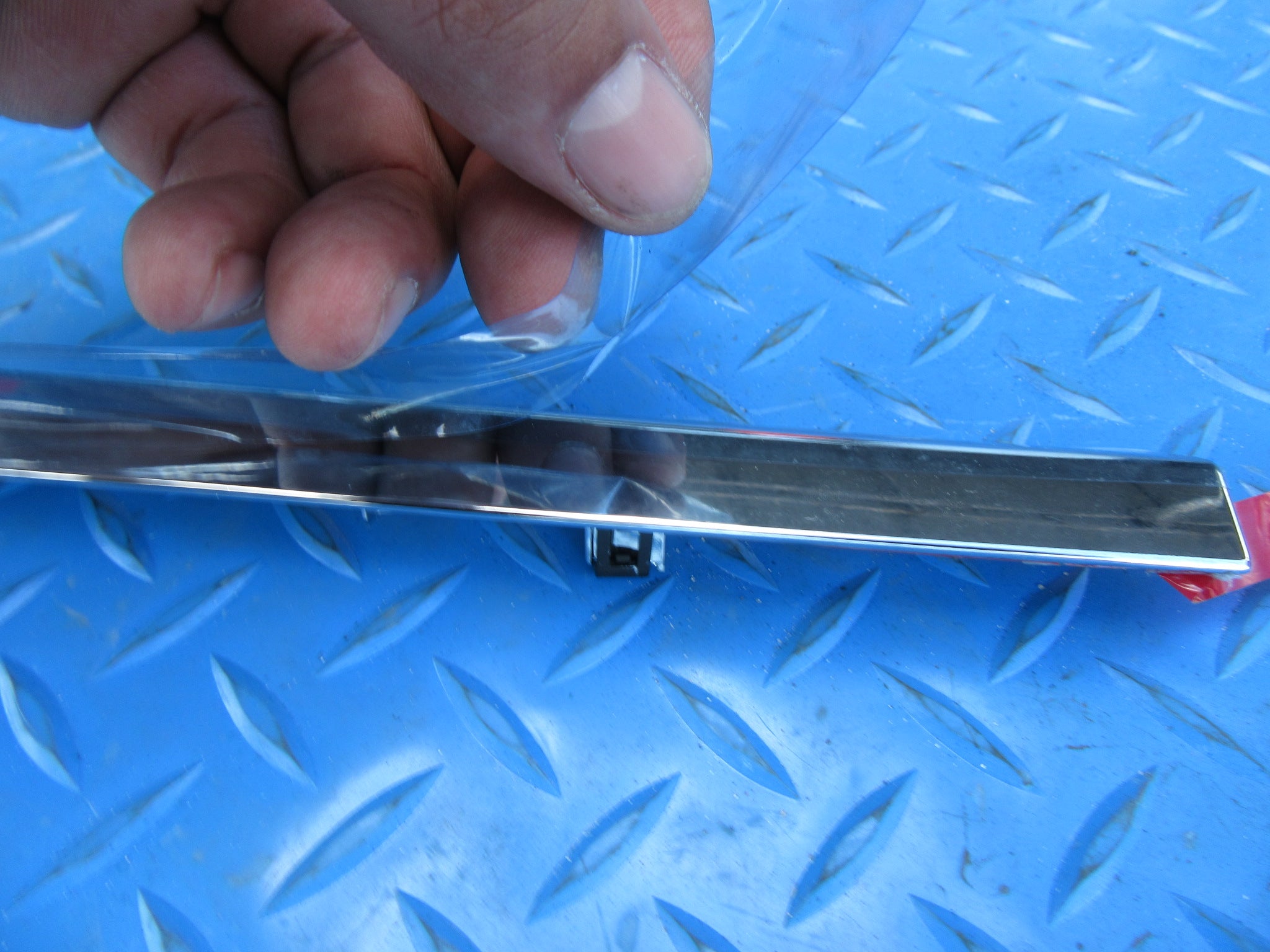 Bentley Continental Flying Spur right front door lower chrome trim NEW #2321