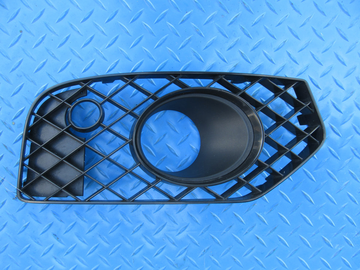 Bentley Continental Flying Spur right bumper black grille #2316