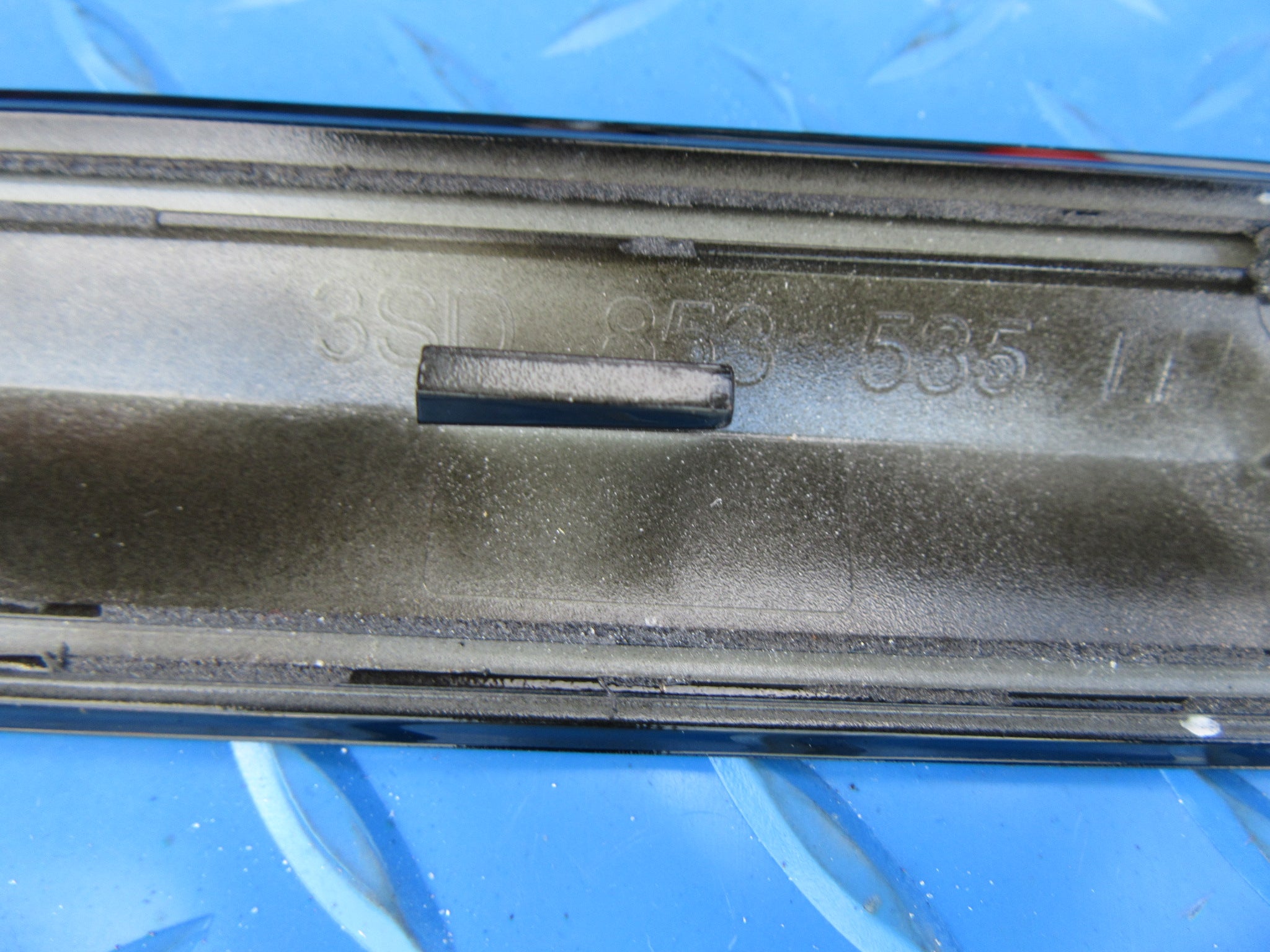 Bentley Continental GT GTC left quarter panel trim black #2318