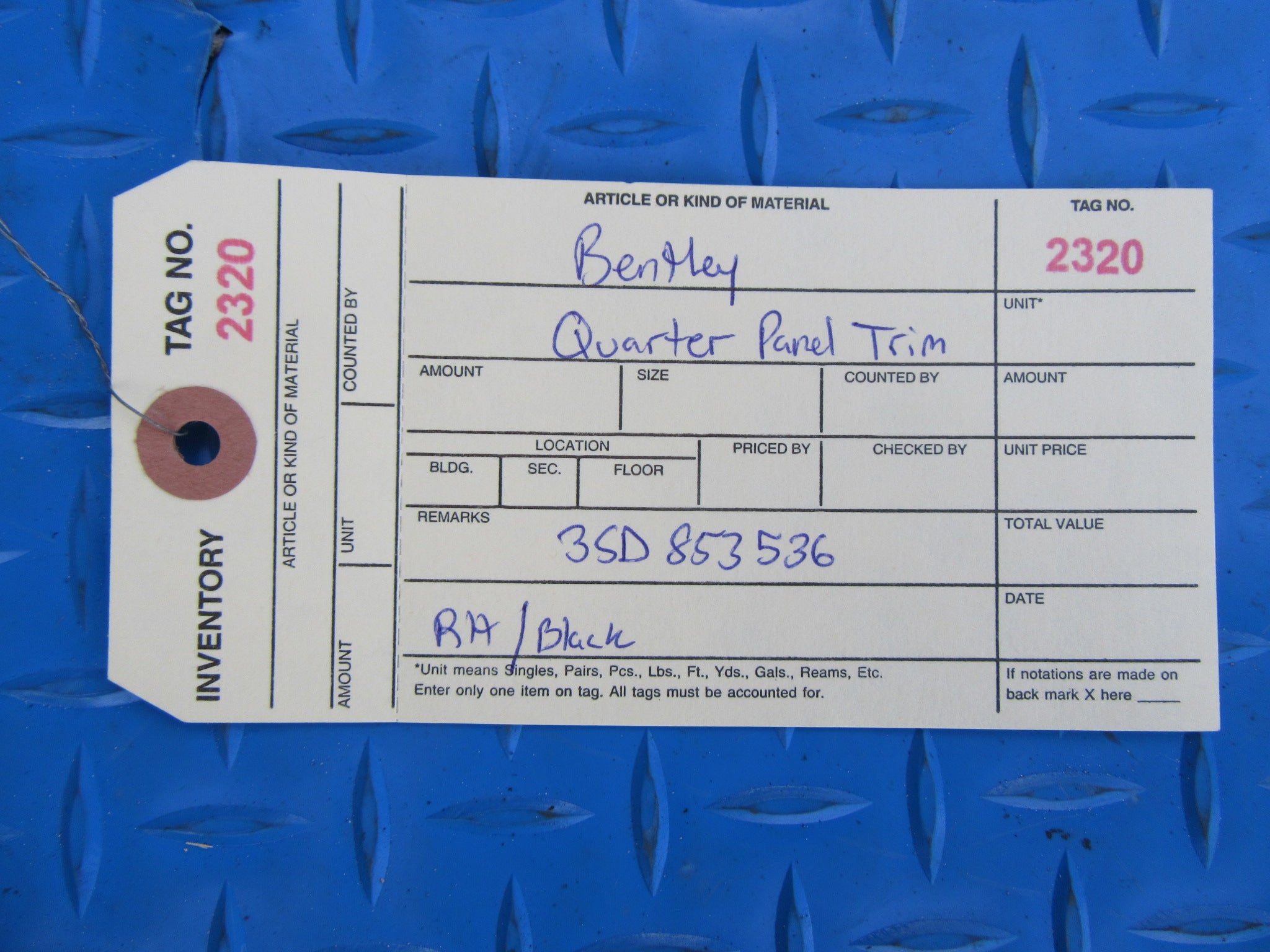 Bentley Continental GT GTC right quarter panel trim black #2320