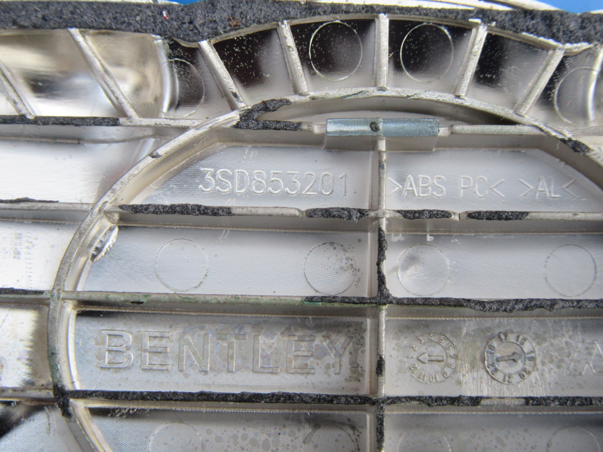Bentley Continental GT GTC front hood 100th Anniversary B emblem  #2311