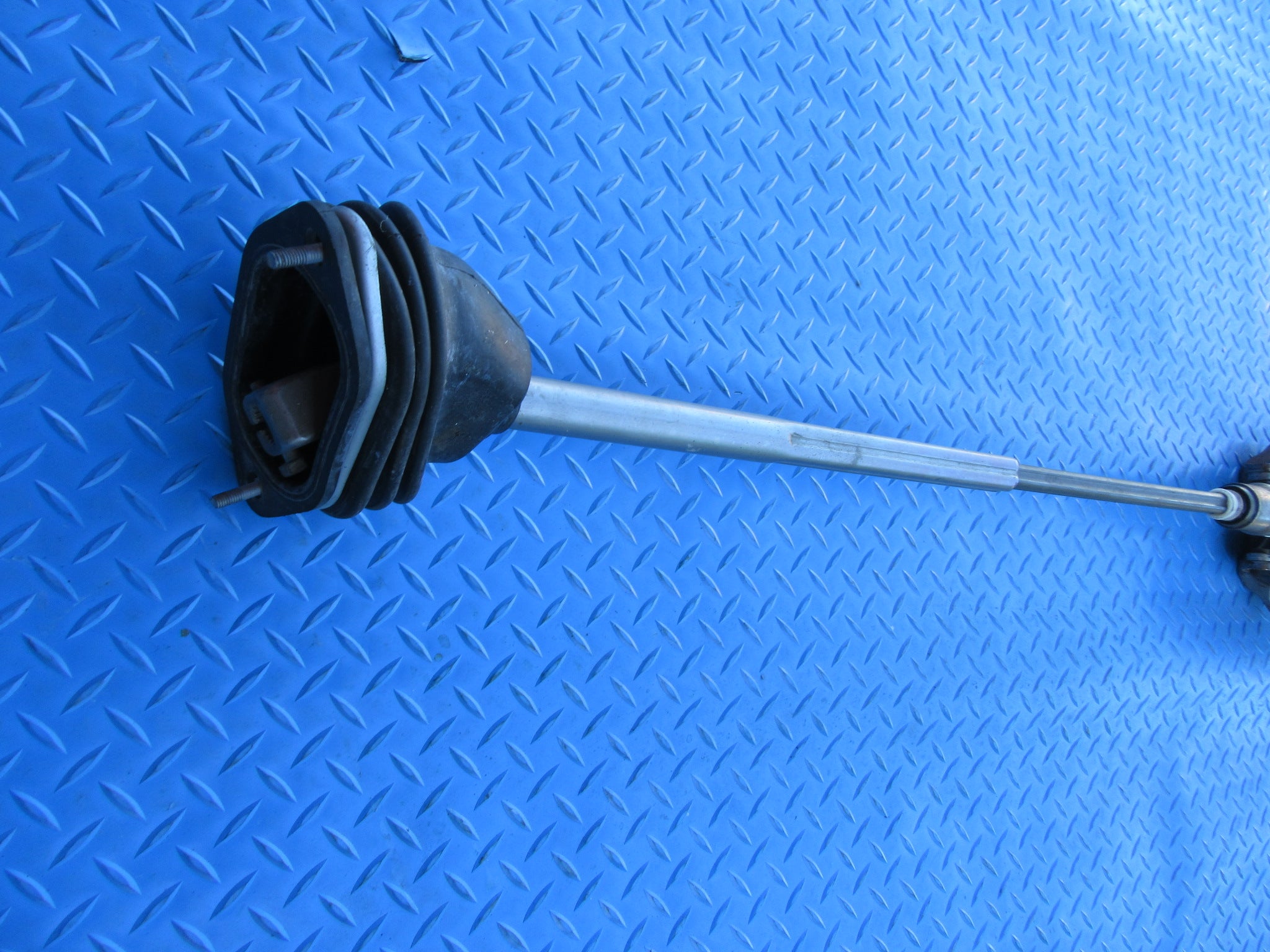 Ferrari California T steering column #7095