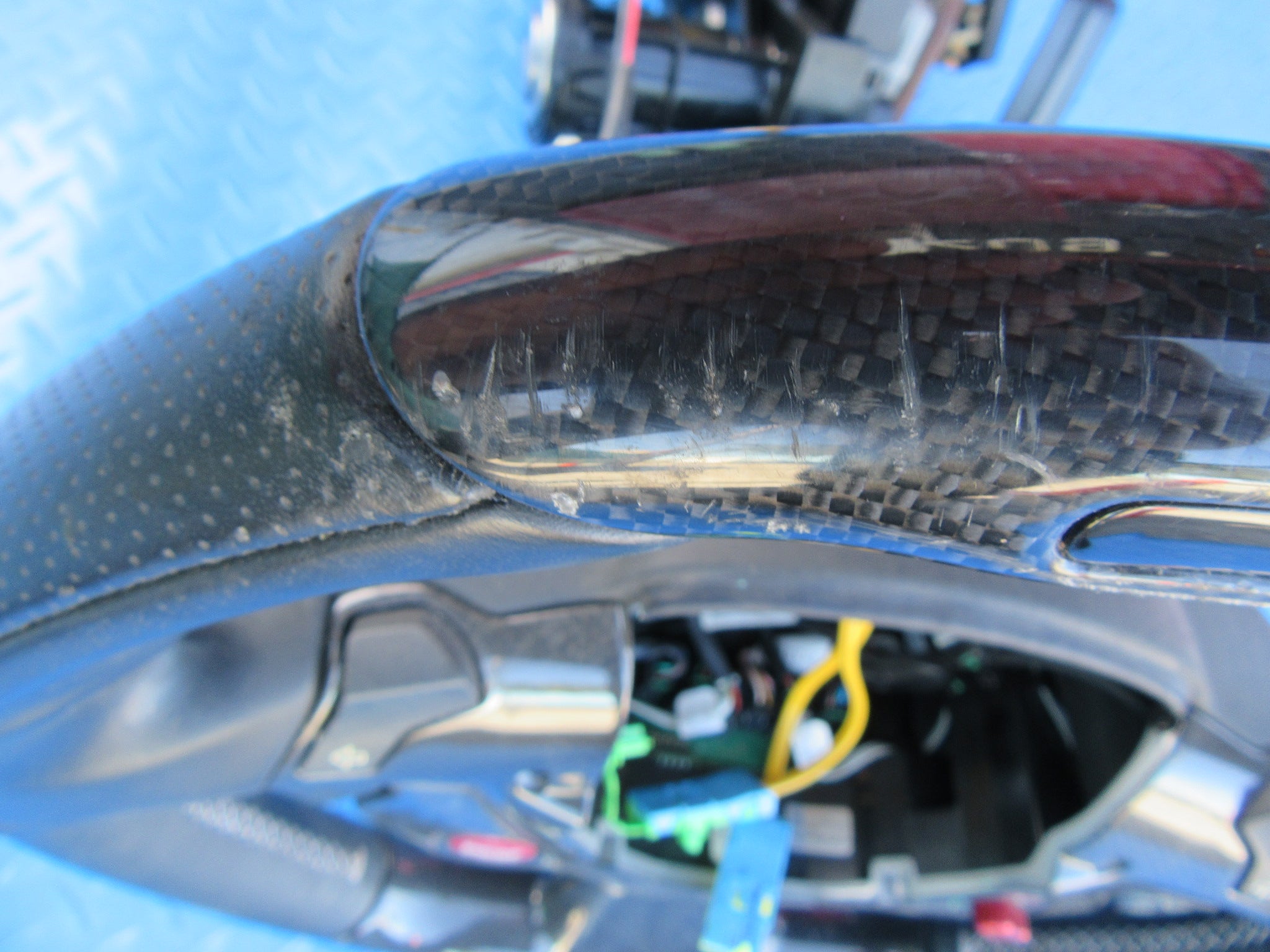 Ferrari California T steering column #7095