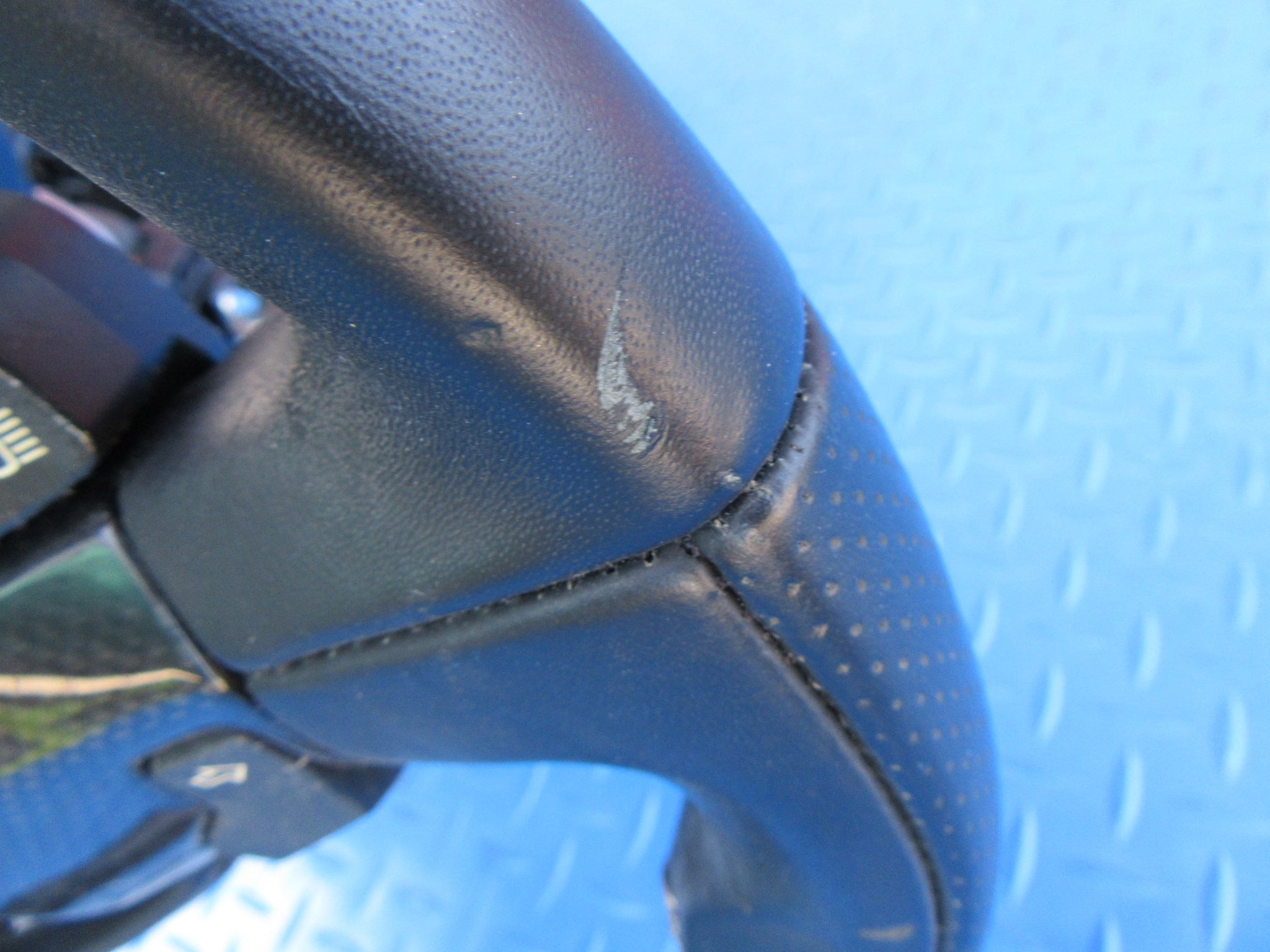 Ferrari California T steering column #7095
