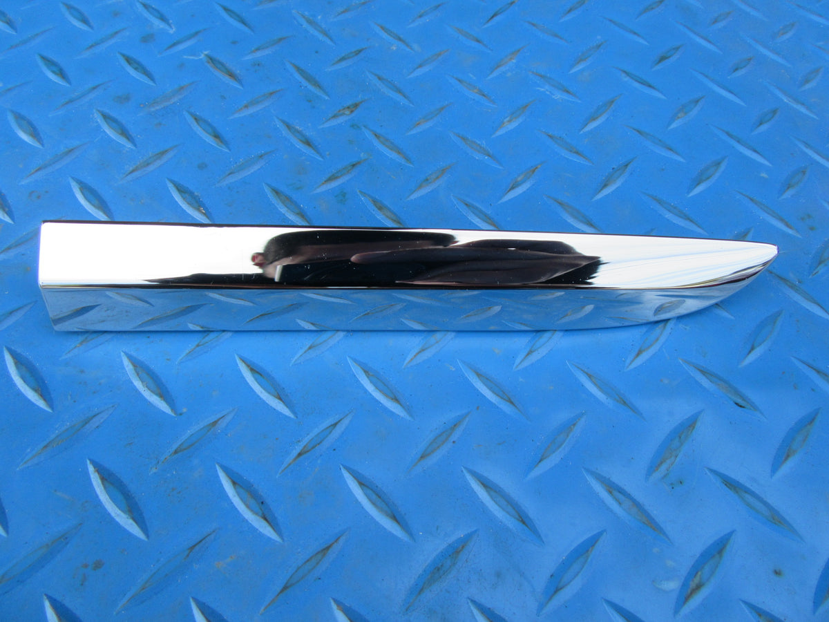 Bentley Continental Flying Spur right fender chrome trim #2306