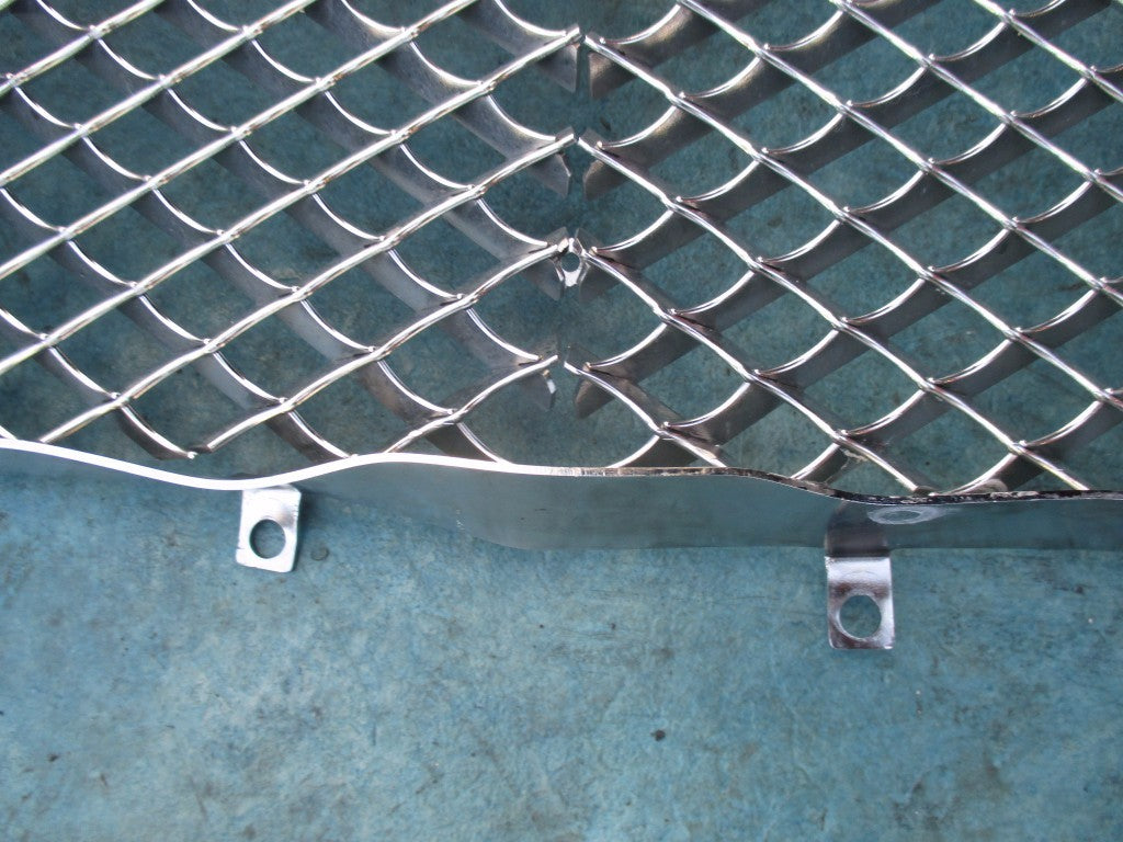 Bentley Mulsanne radiator center grille #0797