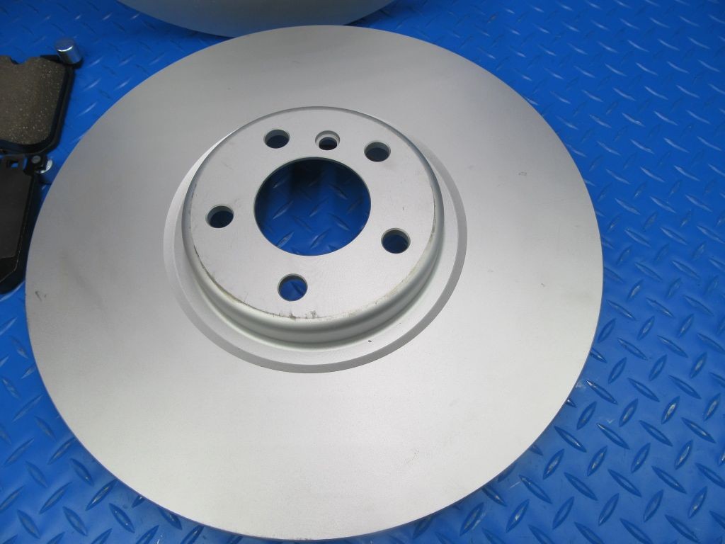 Rolls Royce Ghost Dawn Wraith front brake pads and rotors TopEuro #7063 2012-19