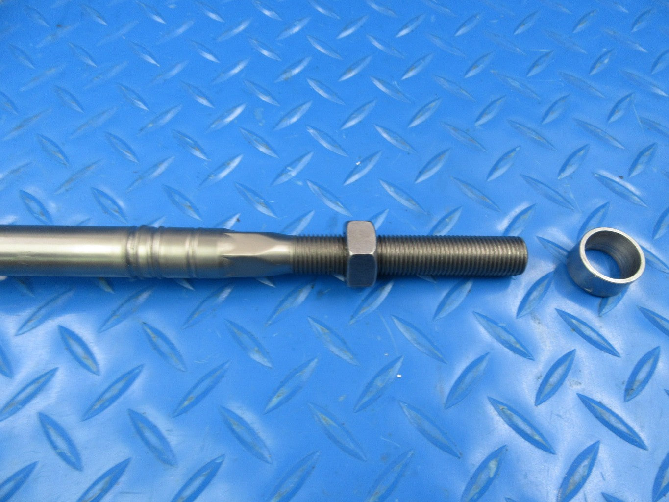 Rolls Royce Ghost Dawn Wraith left or right inner tie rod end #9068 1pc