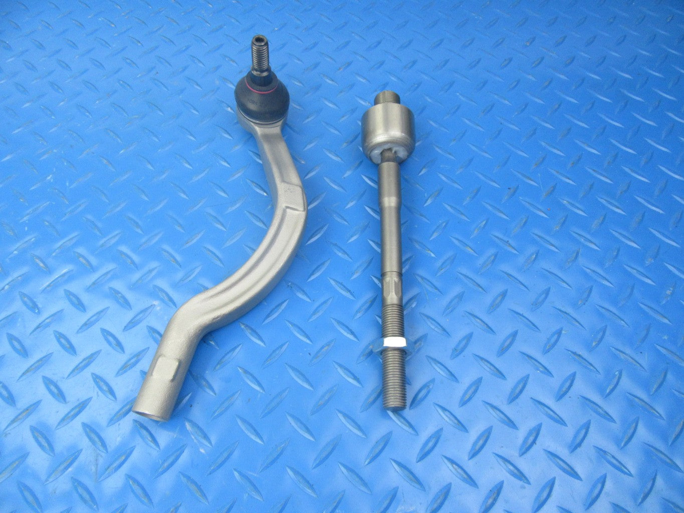 Maserati Ghibli Quattroporte inner and outer tie rod end left right #90011 wholesale