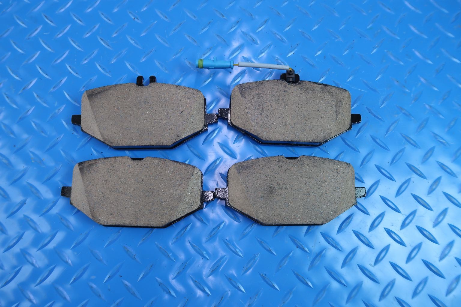 Mercedes G wagon G550 G500 front & rear brake pads TopEuro #12001