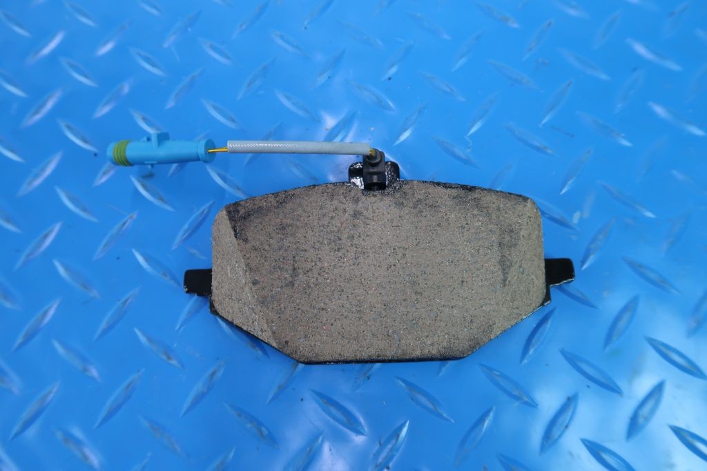 Mercedes G wagon G550 G500 rear brake pads TopEuro #12003