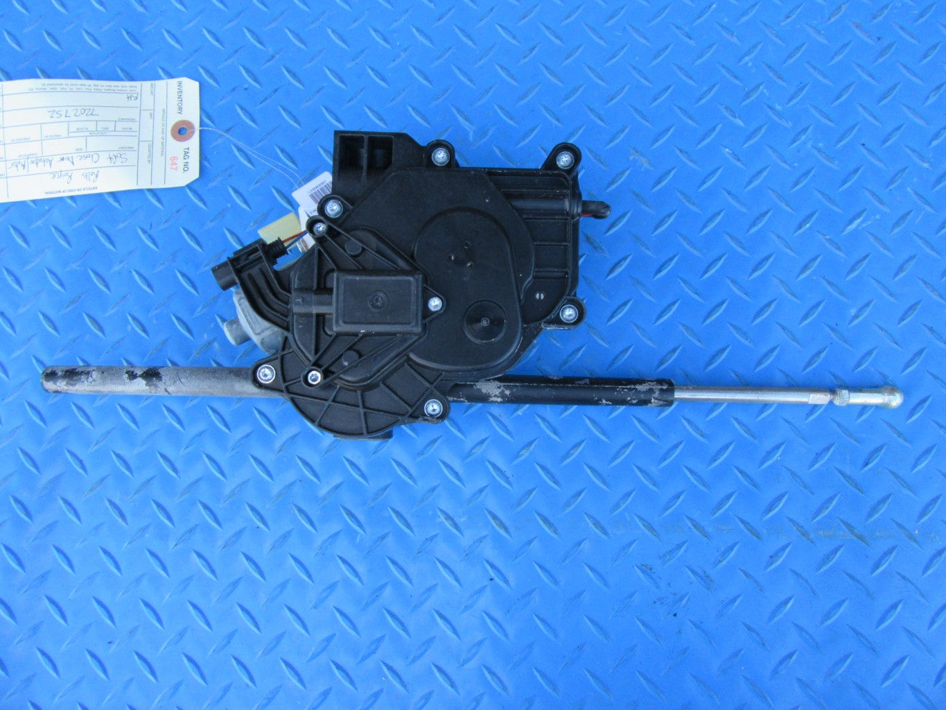 Rolls Royce Ghost Dawn Wraith right rear door soft close actuator with motor #0647