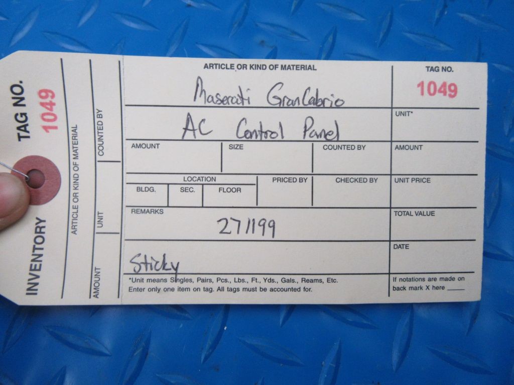 Maserati GranCabrio GranTurismo Quattroporte AC control panel #1049