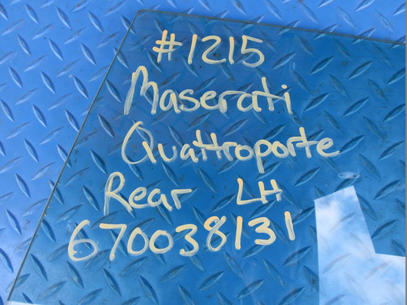 Maserati Quattroporte left rear door window glass #1215