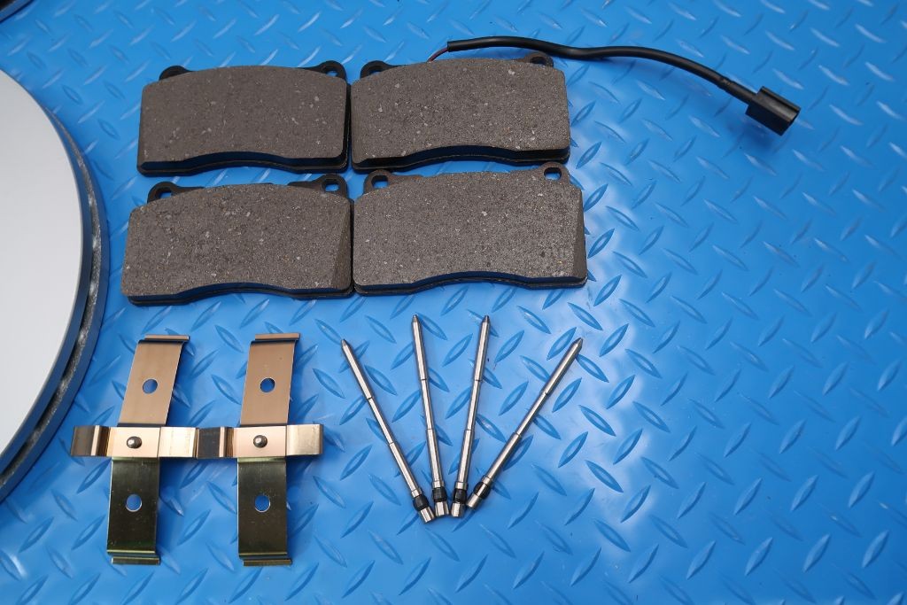Maserati Ghibli brake pads rotors filter belt service kit #9290
