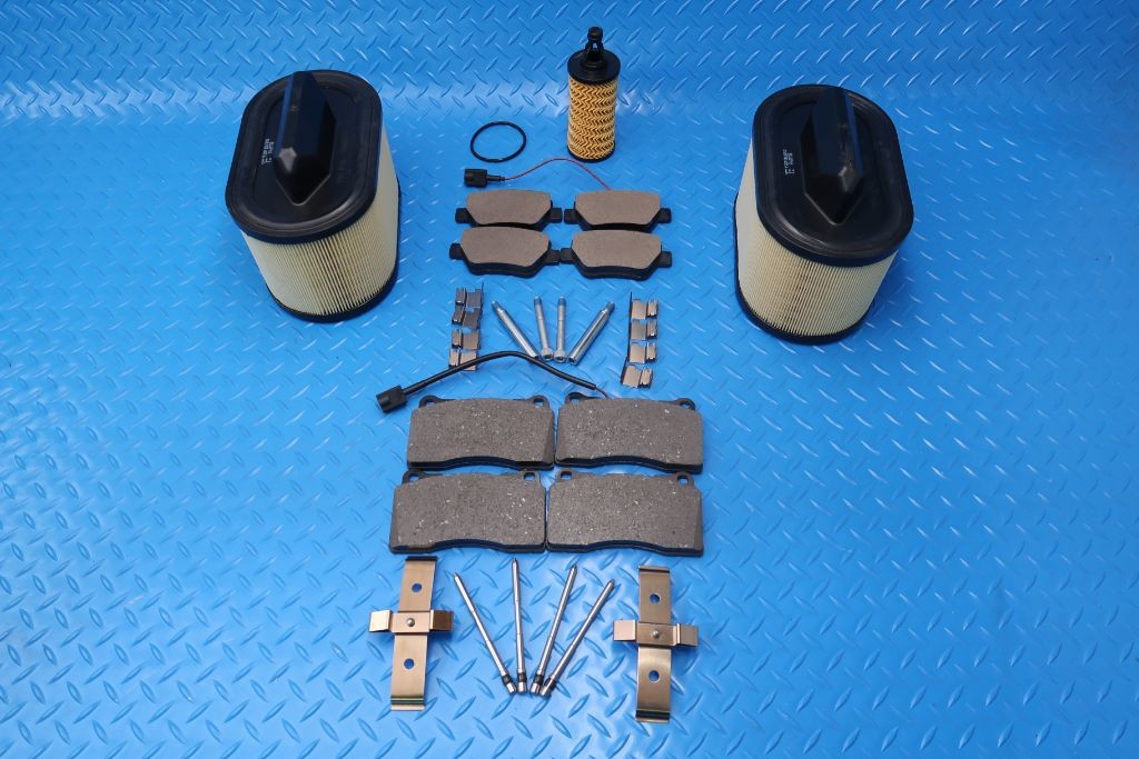 Maserati Ghibli brake pads service kit 2014-16 #9301 FREE OIL FILTER