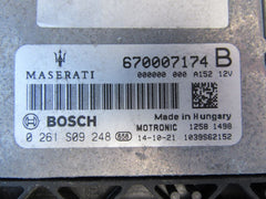 Maserati engine control computer module ECU #7125