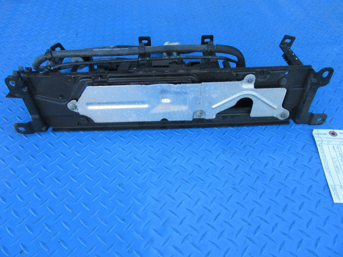 Maserati Levante air suspension pump assembly #0279