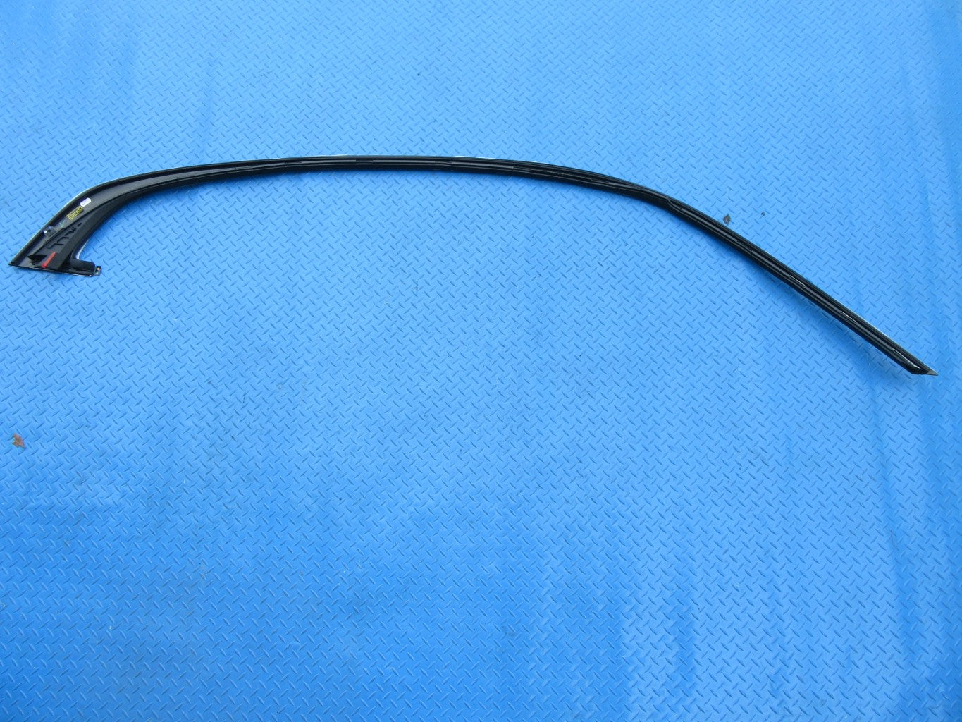 Wraith Trim Sale! OEM factory and aftermarket TopEuro Rolls Royce Wraith left upper ...