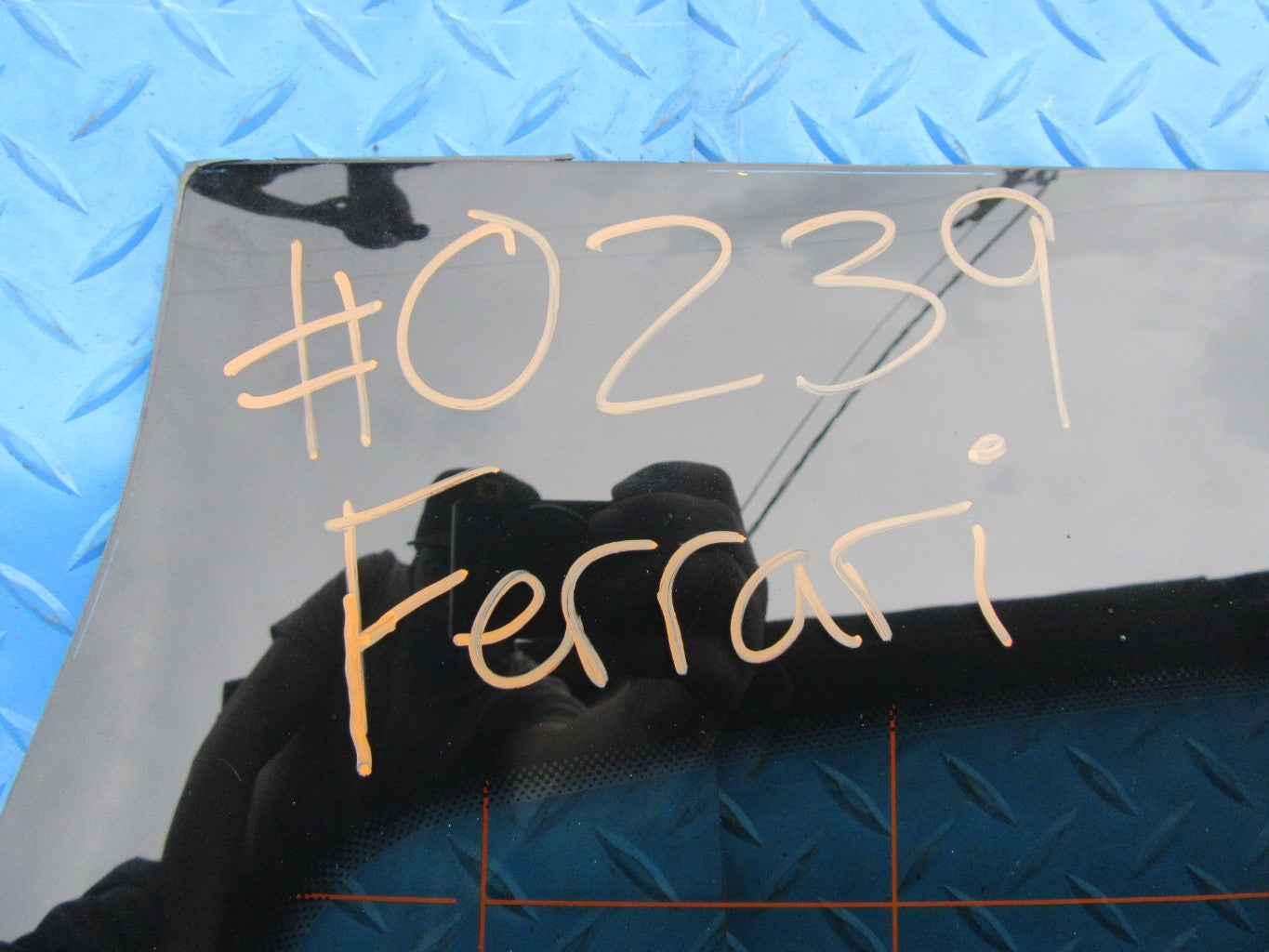 Ferrari 812 Superfast rear back glass backglass #0239