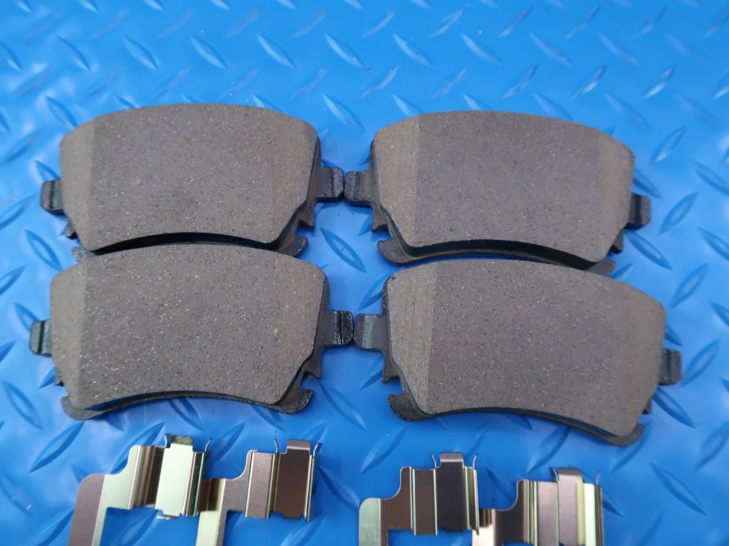 Bentley Continental Gt Gtc F/S W12 brake pads + oil filter #97966 WHOLESALE
