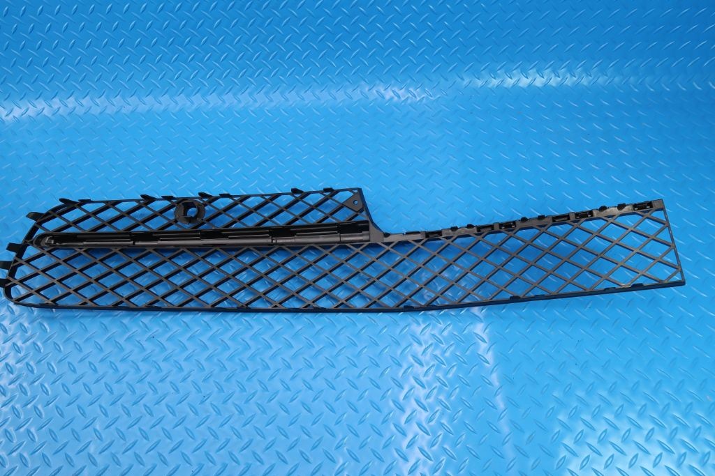 Bentley Continental Flying Spur front bumper black grille left & right #9886