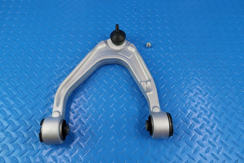 Maserati Ghibli Quattroporte right front lower upper control arms #9937