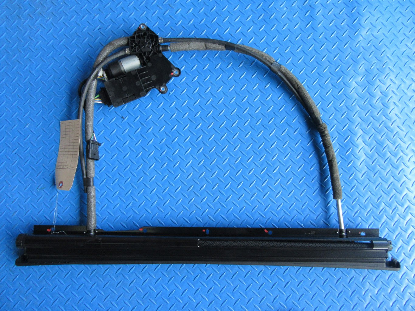 Maserati Quattroporte left rear sun shader #1791