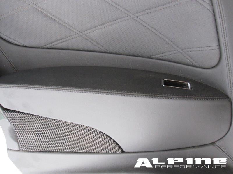 Bentley Continental GT left rear side panel