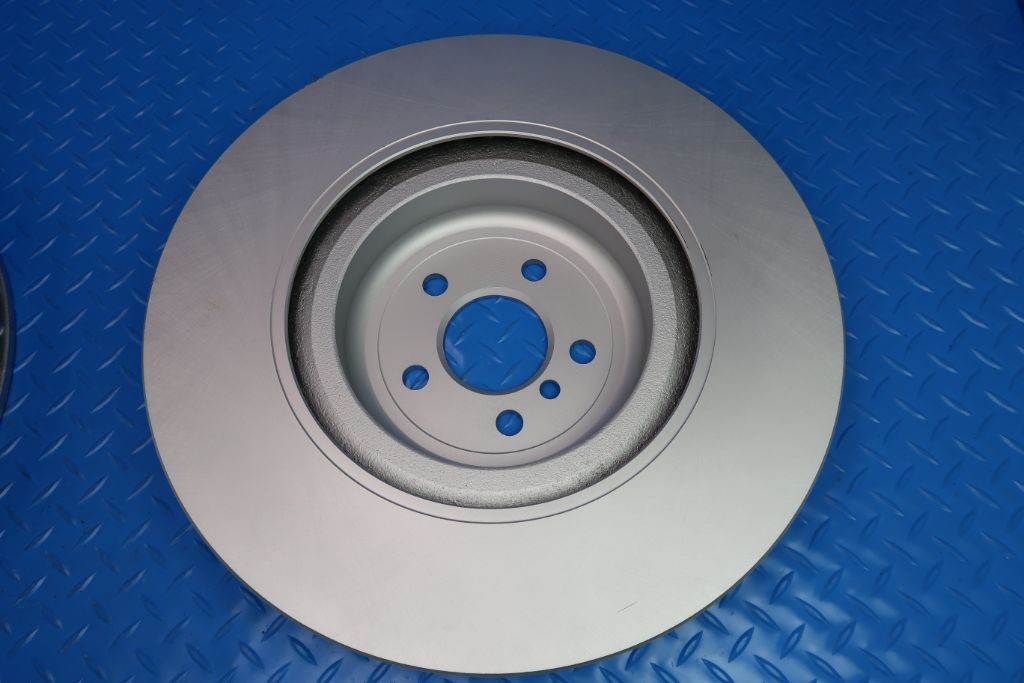 Rolls Royce Cullinan rear brake pads & rotors TopEuro #9995