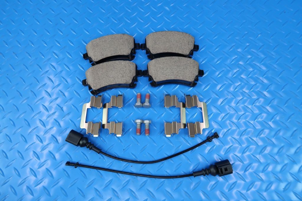 Bentley Continental Flying Spur GTC GT front & rear brakes brake pads Low Dust #11181