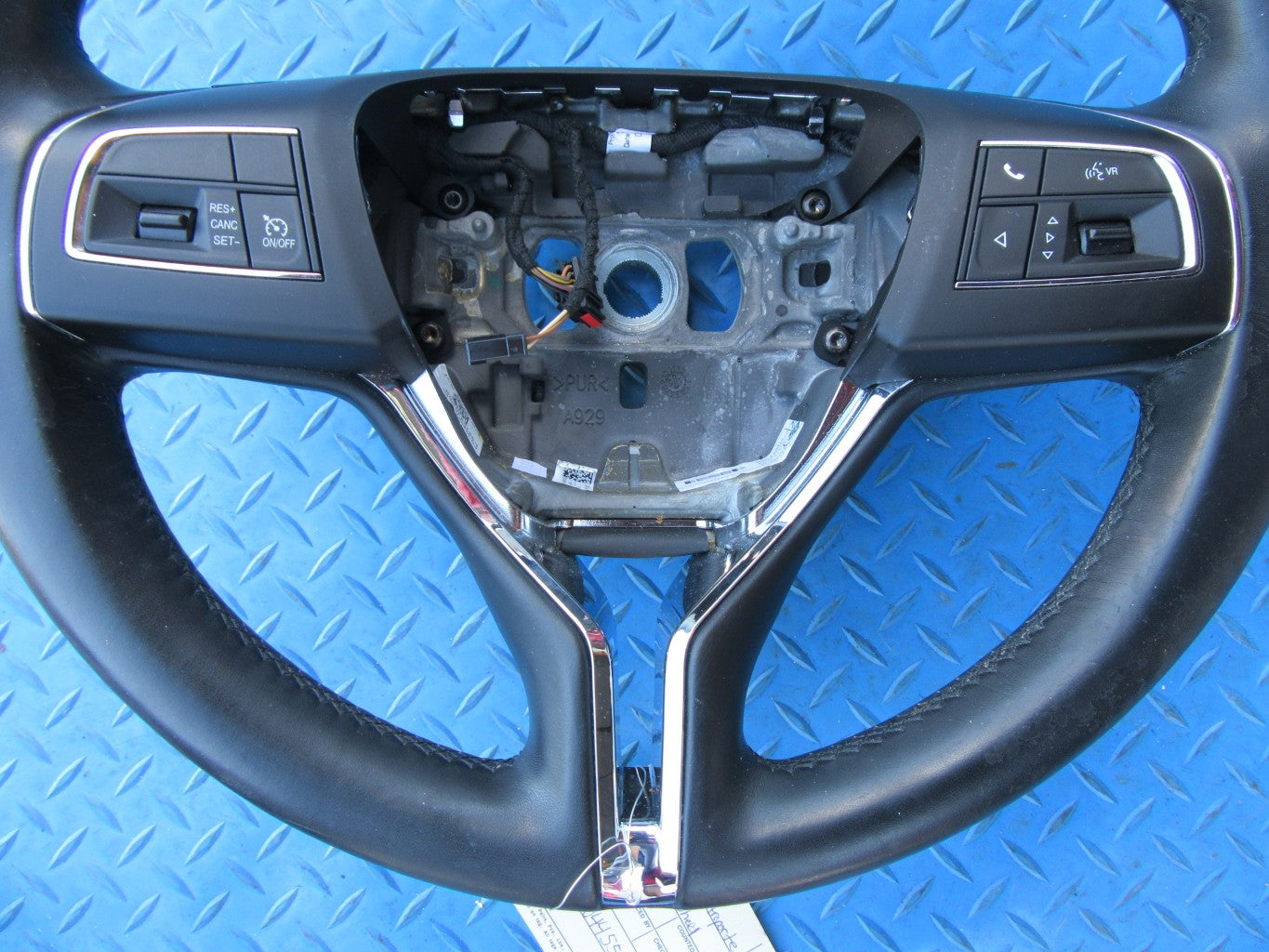 Maserati Quattroporte steering wheel #6434