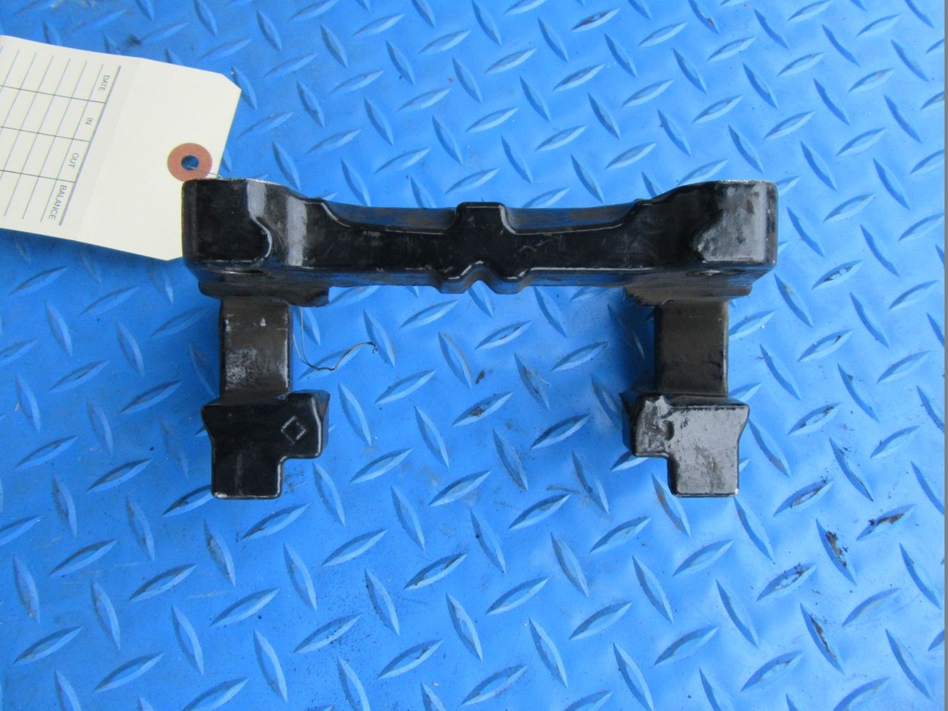 Maserati Levante Ghibli Quattroporte rear brake caliper bracket #8694