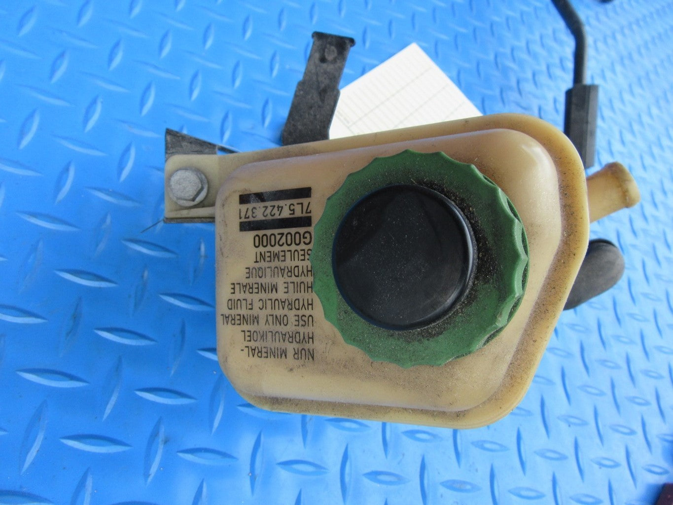 Bentley Continental GT GTC Flying Spur power steering reservoir tank with lines #1897
