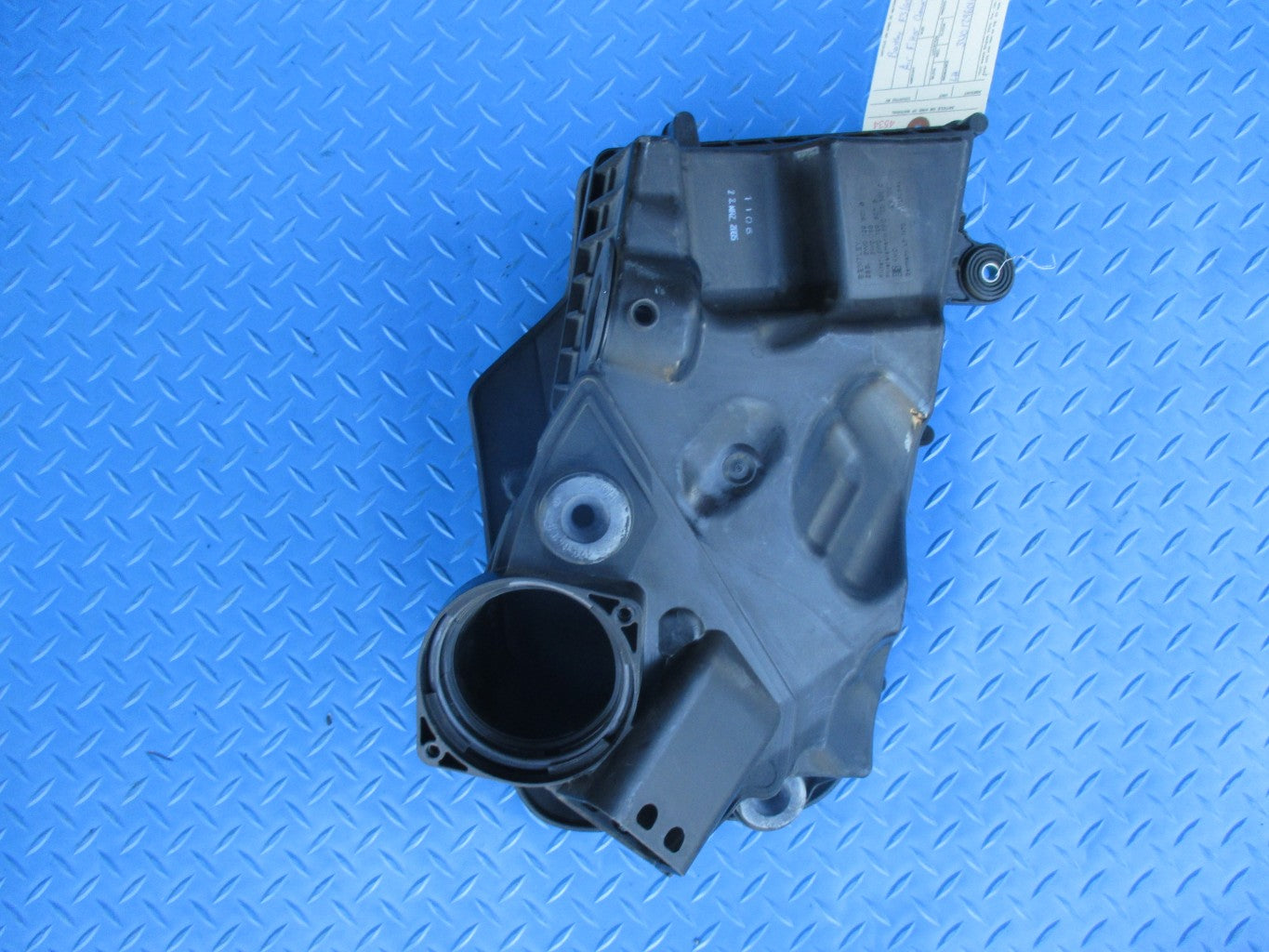 Bentley Continental GT GTC Flying Spur left filter air box #4534