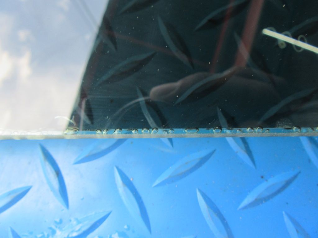 Maserati Quattroporte left rear door window glass #8764