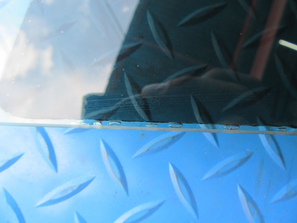 Maserati Quattroporte left rear door window glass #8764