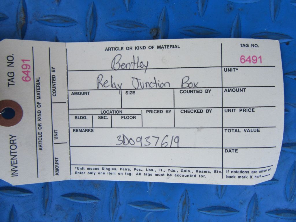 Bentley Flying Spur relay junction fuse box holder #6491