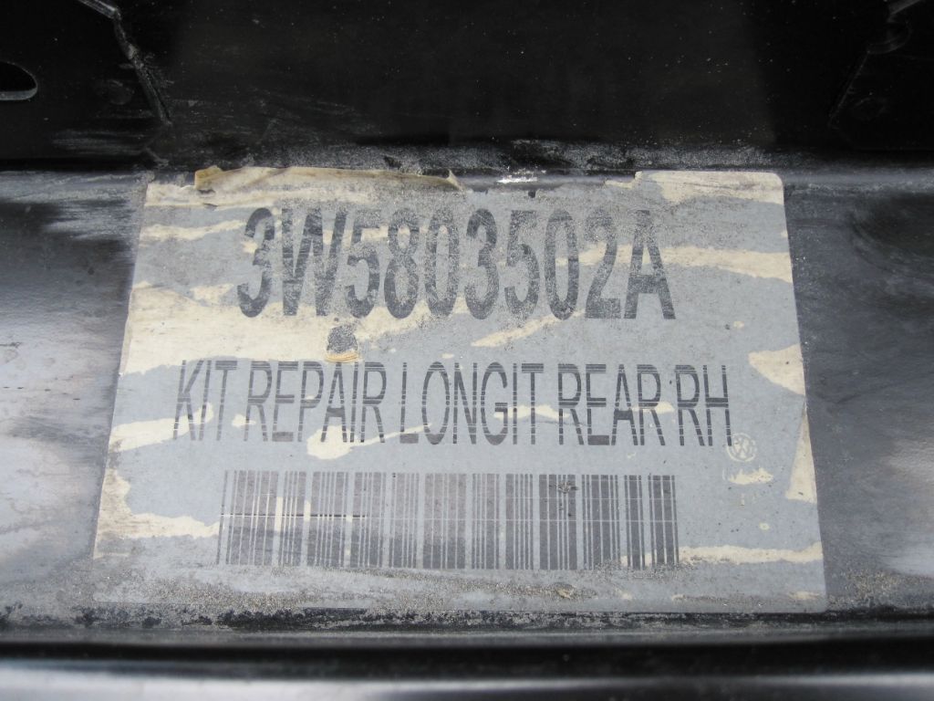Bentley Continental Flying Spur right repair panel longit rocker
