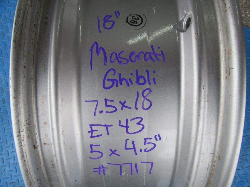 18" Maserati Ghibli front rim wheel #7717