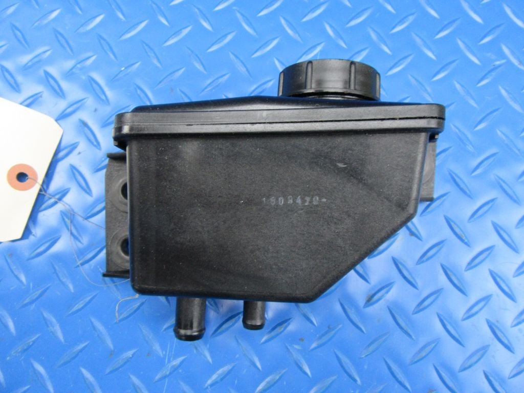 Maserati Ghibli Quattroporte power steering reservoir tank #8897