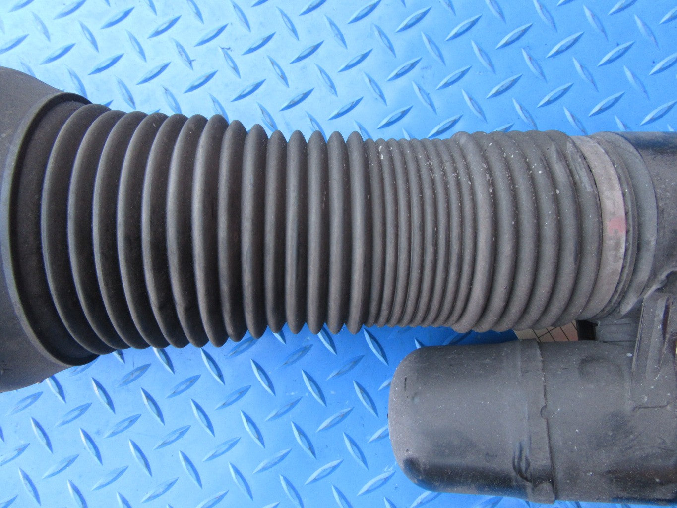 Bentley Continental GT Front Air Strut Control Arm Bushing Replacement Bentley Continental GT Front Air Strut Control Arm Bushing Replacement