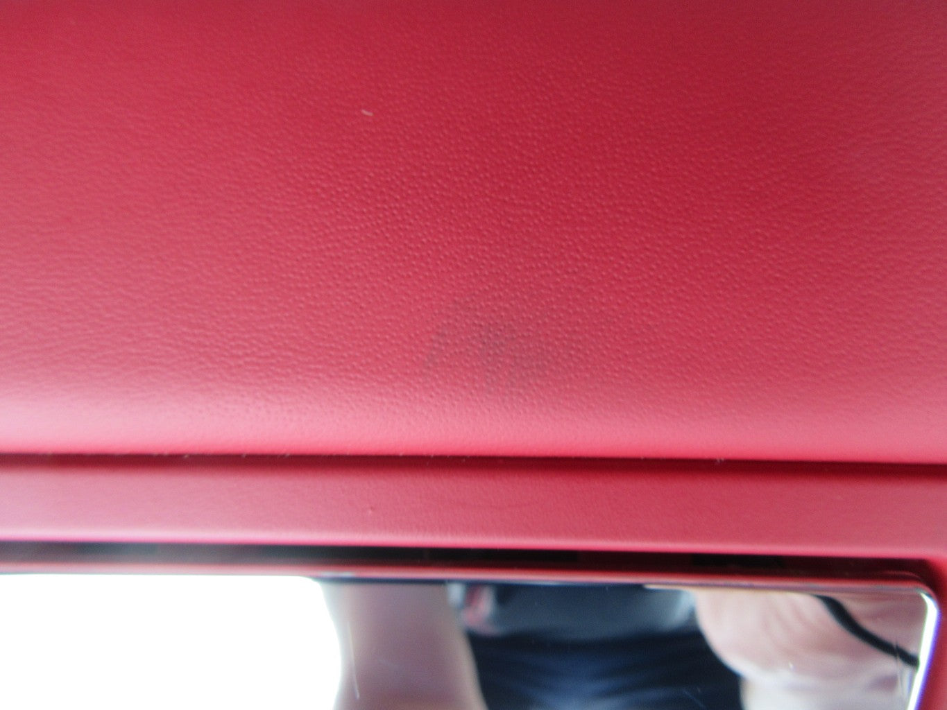 Maserati Quattroporte glove compartment box #0769